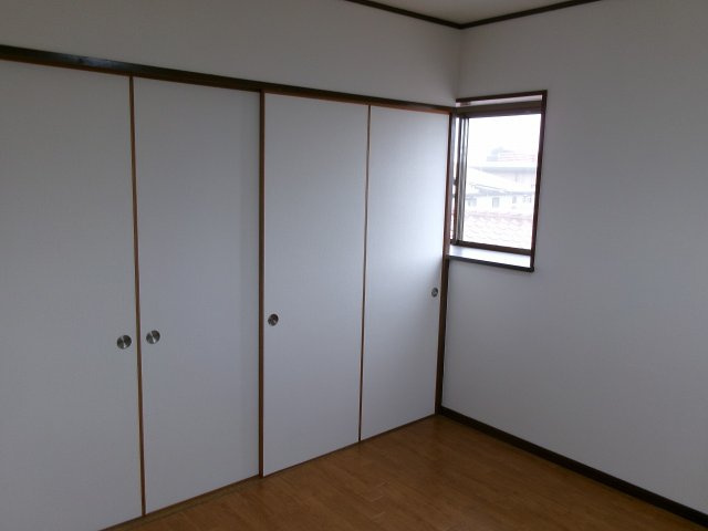 ルミエールSATOHの和室