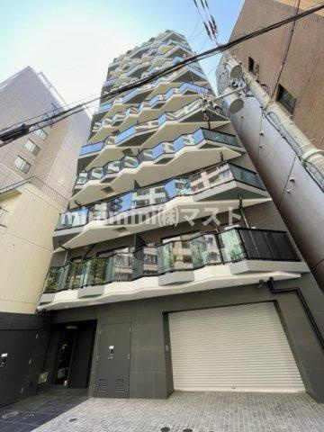 コンフォリア・リヴ谷町四丁目の外観