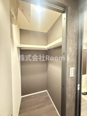 【収納】 | コンフォリア・リヴ谷町四丁目 | 大きなものも収納できそうです