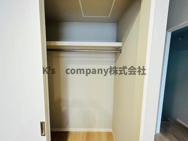 ◎茅ヶ崎市萩園　築後未入居戸建の収納|洋室6.5帖の収納スペース◇