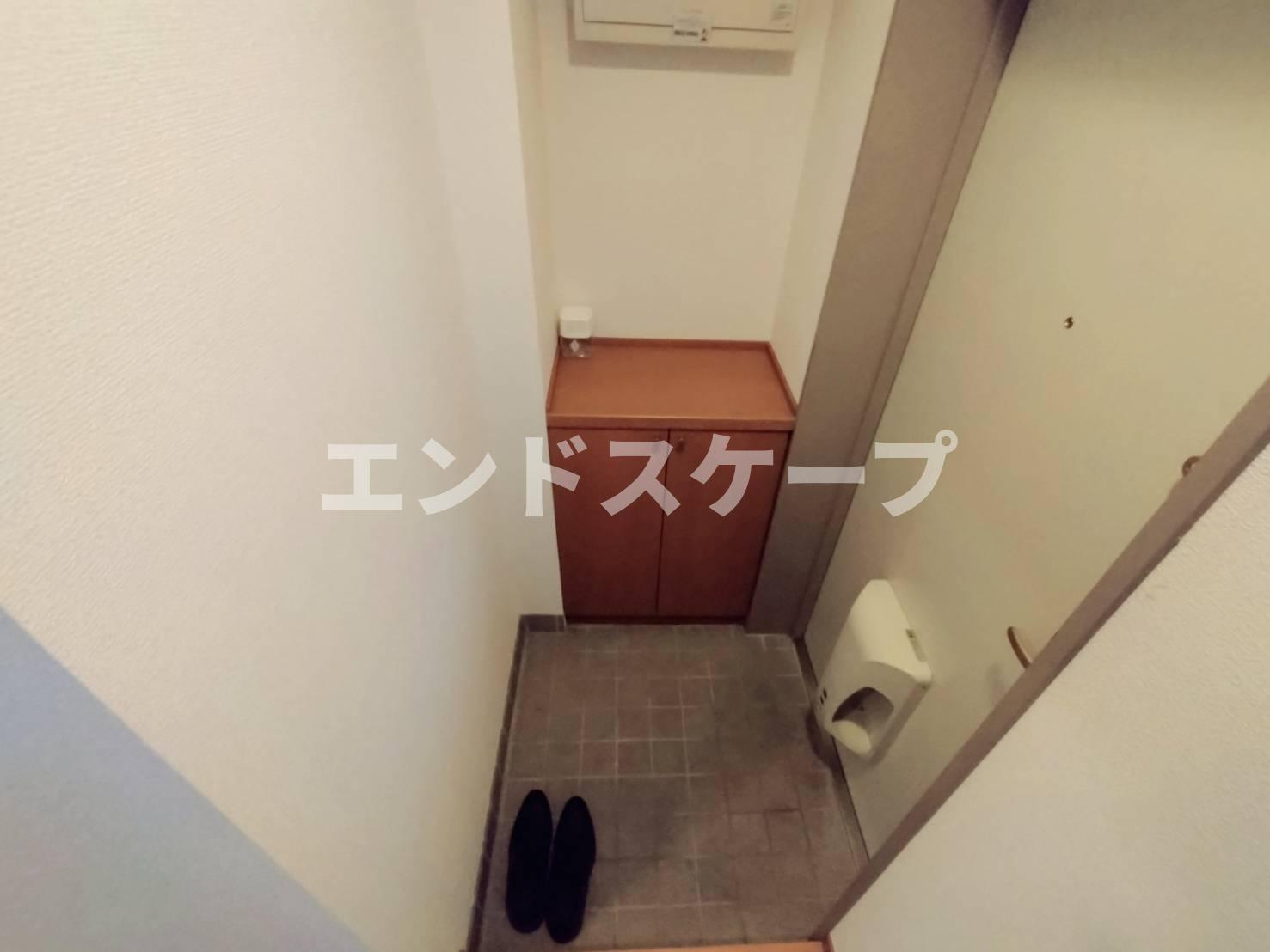 グランドキャニオンのエントランス|高崎、前橋のお部屋探しはエンドスケープまで！お客様の理想お聞かせ下さい♪