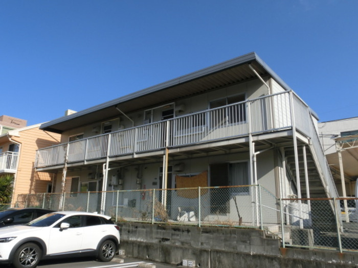山田アパートの外観