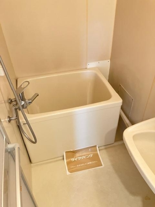 山田アパートの浴室