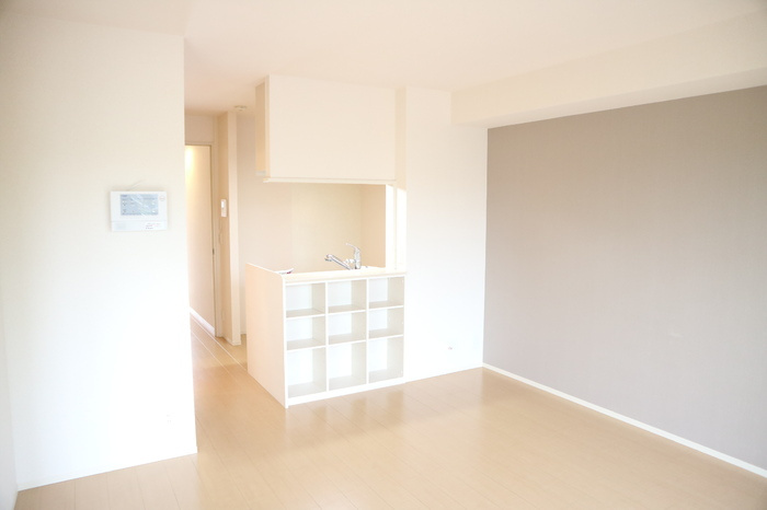 ウィット塩屋の居間・リビング