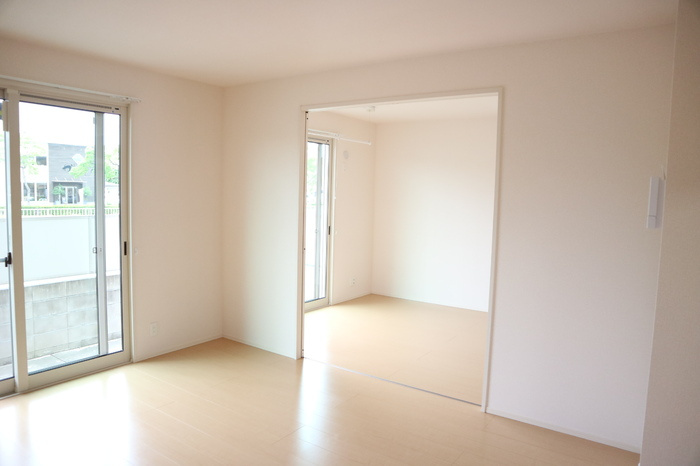 ウィット塩屋の洋室