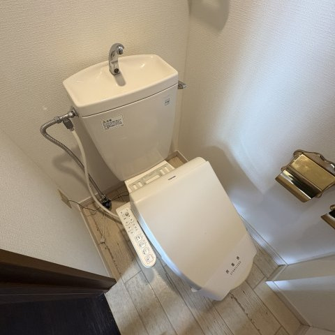 ビィラ・アンスブルージュのトイレ