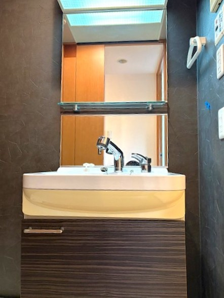 ◆角住戸の１Ｋ◆防犯カメラ＆オートロック付きの設備充実◆プレサンス京都四条河原町ネクステージの独立洗面台|洗面化粧台