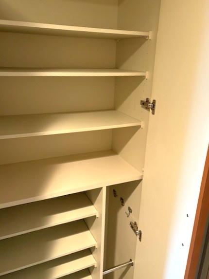 ◆角住戸の１Ｋ◆防犯カメラ＆オートロック付きの設備充実◆プレサンス京都四条河原町ネクステージの玄関|シューズボックス