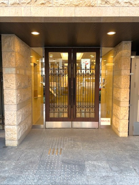 ◆角住戸の１Ｋ◆防犯カメラ＆オートロック付きの設備充実◆プレサンス京都四条河原町ネクステージのエントランス|エントランス