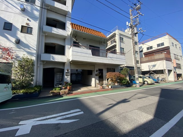 コーポサイトウ駐車場