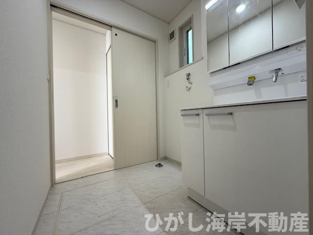 茅ヶ崎市今宿　新築戸建　全8棟の脱衣所|脱衣スペース