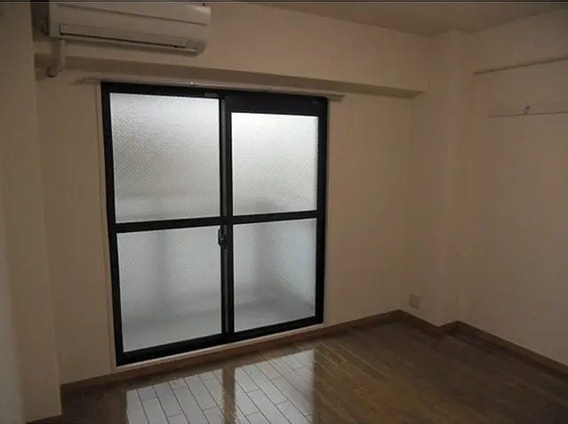 ランブラス芦屋の居間・リビング