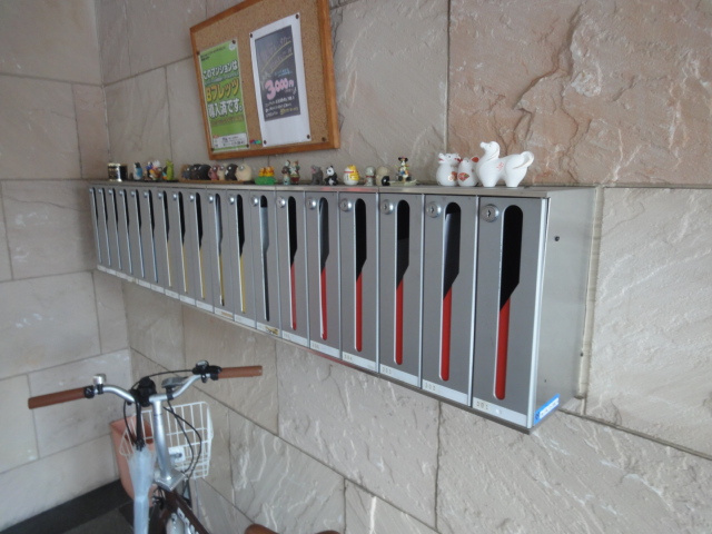 えむつーびるのロビー