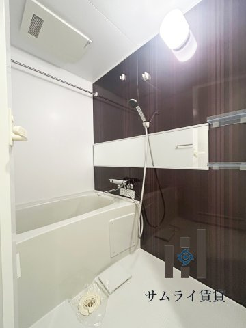 エルスタンザ葵の浴室