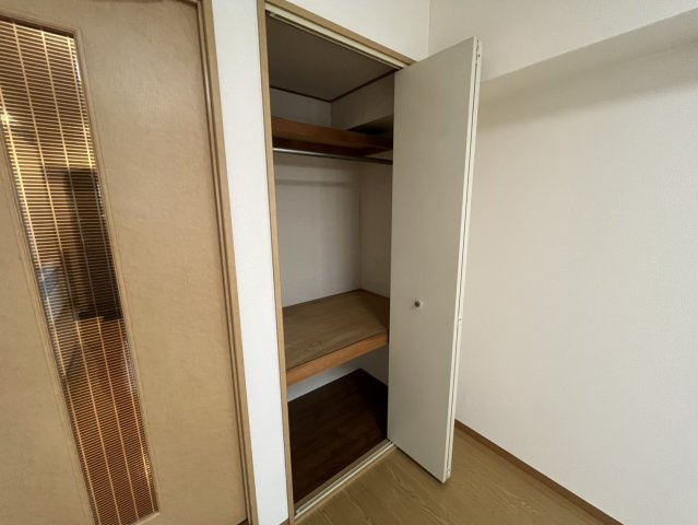 アンピール伏見桃山の収納
