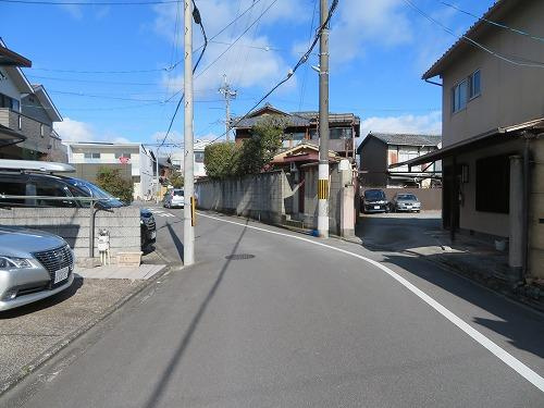 小山下内河原町 土地の前面道路含む現地写真