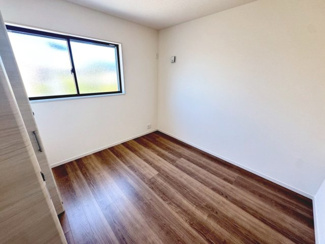 【洋室】 | 助松町３丁目　新築分譲住宅　全２区画 | コンパクトで使いやすい洋室です