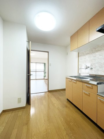 グレイスKMの居間・リビング