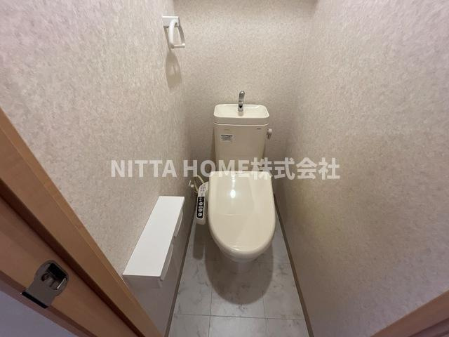 ラ・メゾンAOYAMAのトイレ|もちろんウォシュレット付きのトイレです◇