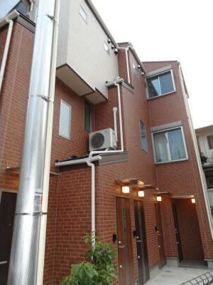 カイラカラン根津の外観