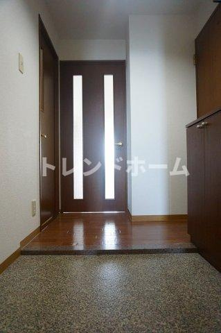 アトリオ北堀江の玄関|選べる家電プランあり！！