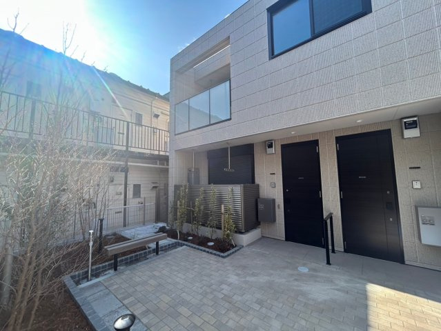 プリマヴェーラ宮久保Ｎのエントランス|★エントランス★