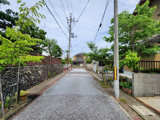 【成約済】向日市鶏冠井町稲葉の前面道路含む現地写真|前道は北側公道約5.3ｍ！