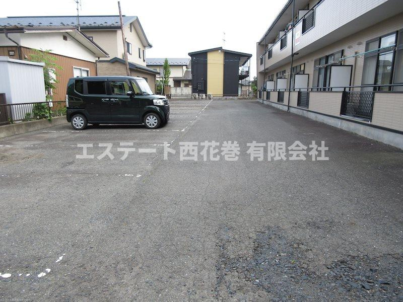 ドリームハイツの駐車場|２台目駐車場