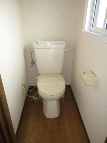 ドリームハイツのトイレ|洗浄機能付き暖房便座