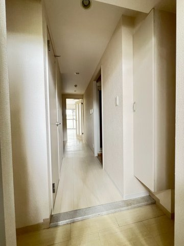 セジュールＣＲの玄関