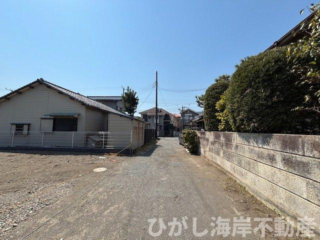 茅ヶ崎市中海岸　売地の前面道路含む現地写真|3月18日撮影　現地外観
