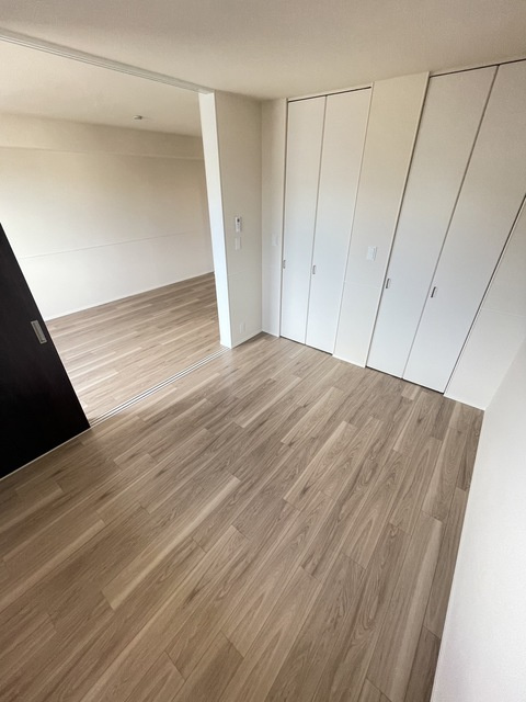 ペットファースト３８の寝室|★キレイなフローリングのお部屋です/同仕様写真★