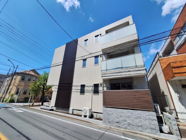 クレール・ド・ベルヴィルの外観