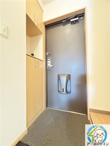 デフィーメゾンの玄関