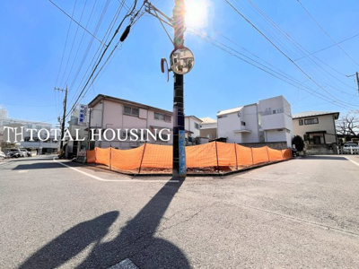 【前面道路含む現地写真】 | 調布市染地1丁目　新築戸建　全2棟