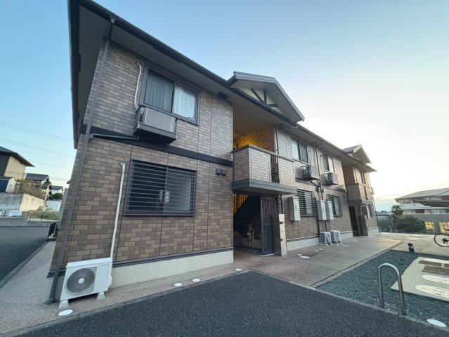 セジュールロイヤルの外観