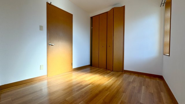 ビューフォートの洋室