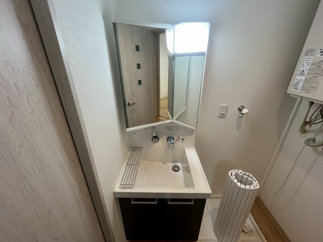 アベビルの独立洗面台