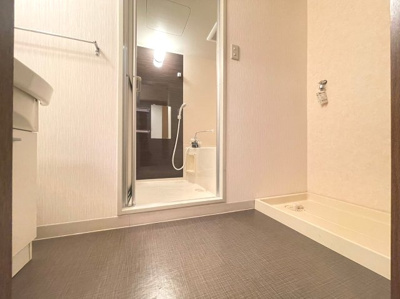 【洗面所】 | グランビスタ上新田