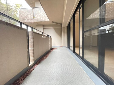 【バルコニー】 | グランビスタ上新田