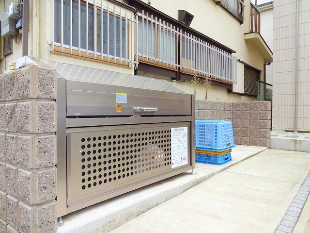 クレシェンド喜沢のその他共用部分|ゴミストッカー