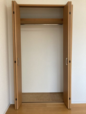 【収納】 | エスパシオ・コモド | エスパシオ・コモド　２０２号室