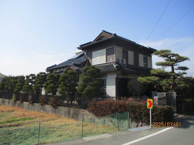 下小鯖中古住宅の外観