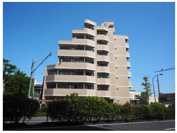 世田谷区代田２丁目の賃貸マンションの外観