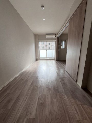 ミラージュパレス都島本通の洋室