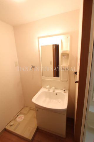 【独立洗面台】 | メゾンボヌールＣ