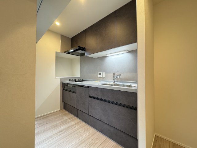 フラッツ景丘のキッチン|4.5帖のゆとりのあるキッチンです♪