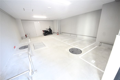 【駐車場】 | エスリード難波 THE FIRST