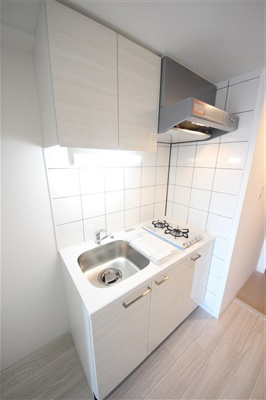 【キッチン】 | エスリード難波 THE FIRST