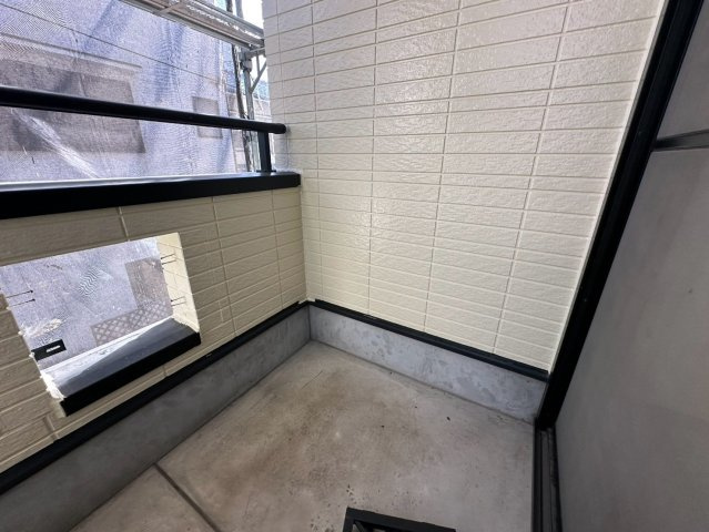 津之江町１丁目　戸建てのバルコニー